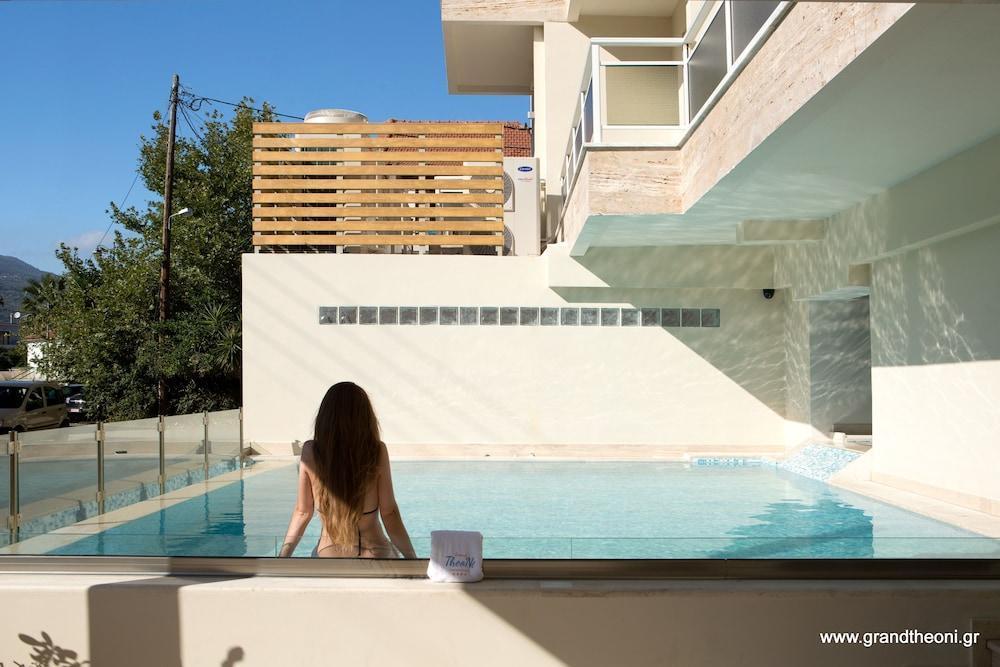 Grand Theoni Boutique Hotel & Spa Vasiliki  Bagian luar foto