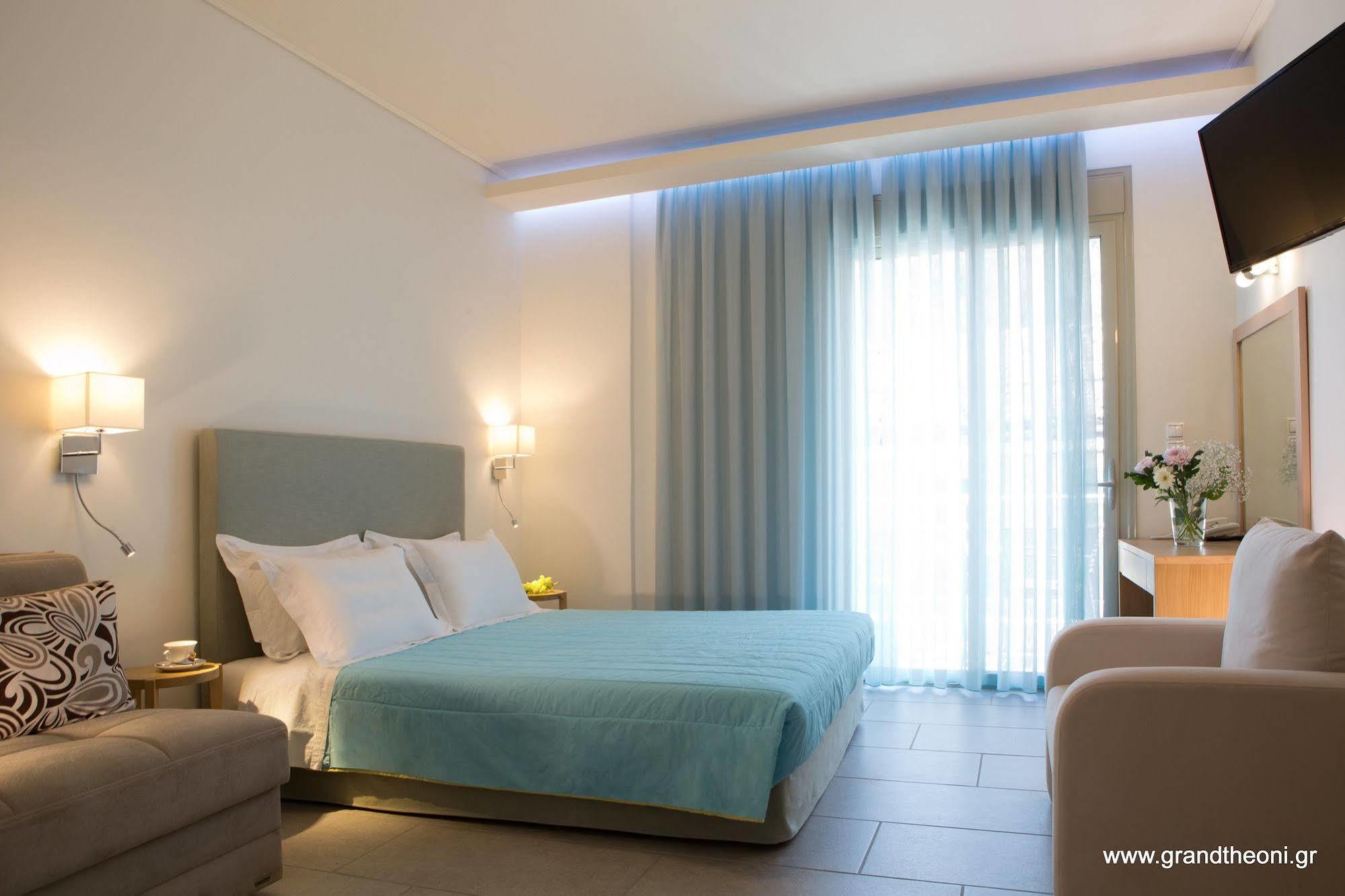 Grand Theoni Boutique Hotel & Spa Vasiliki  Bagian luar foto