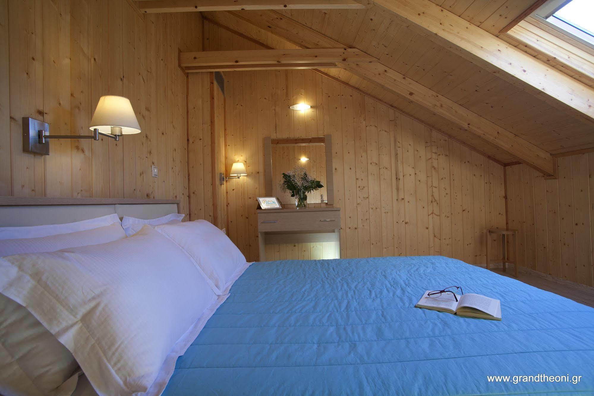 Grand Theoni Boutique Hotel & Spa Vasiliki  Bagian luar foto
